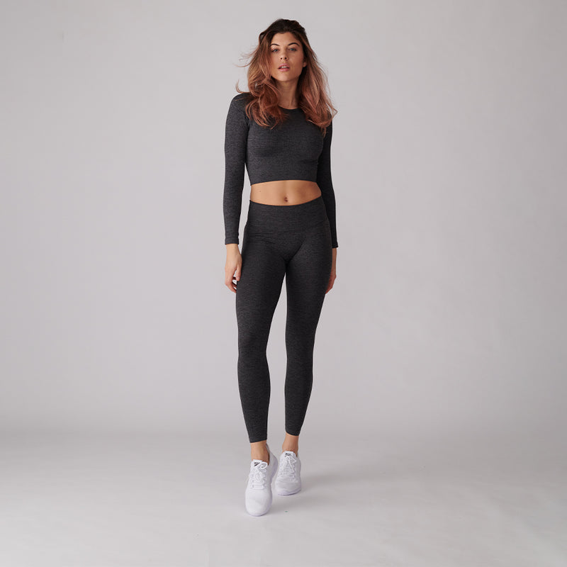 <transcy>Leggings côtelés sans limites gris requin</transcy>